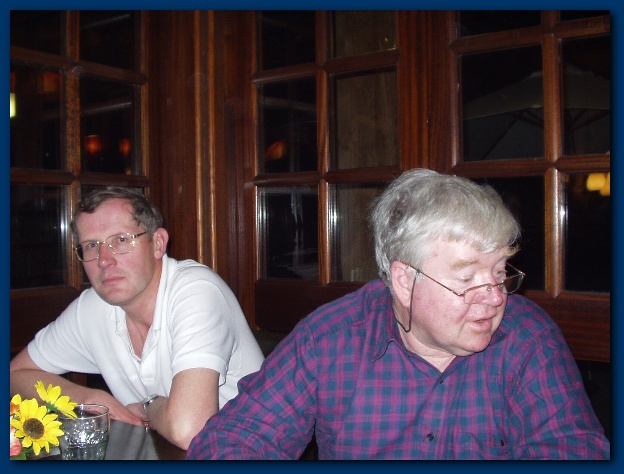 600x449 pixels (107K)